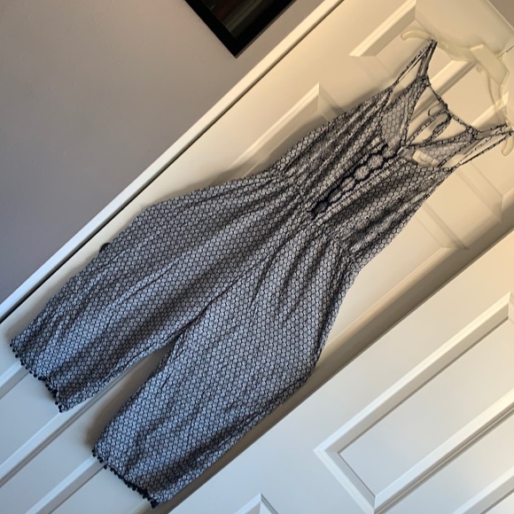 SUGAR & CREAM BOHO JUMPSUIT - Picture 2 of 4